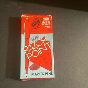 Vintage‎ box of Pilot Red Razor point pens red ink